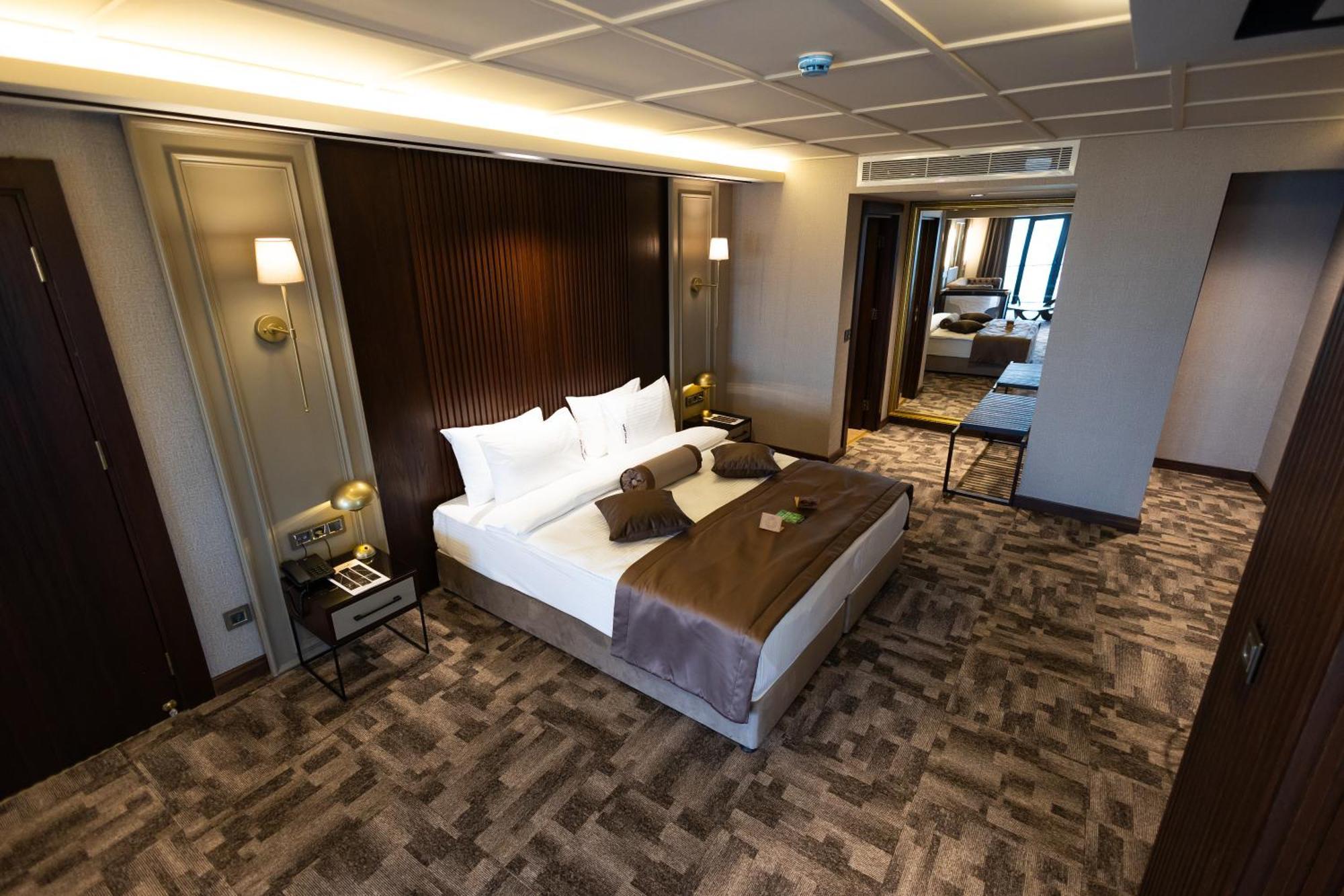 Tonight Hotel Port Istambul Exterior foto
